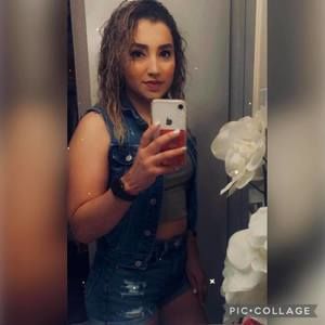 Meet your Posher, Selena